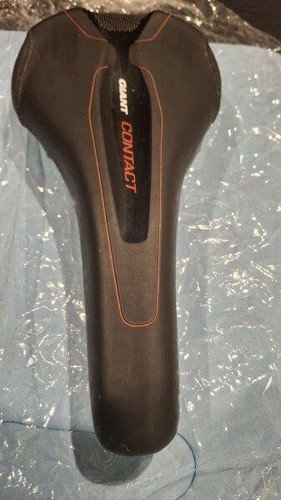 Giant contact saddle black - giant,