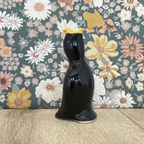 Vintage blackbird pie funnel - blackbird,