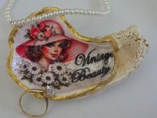 Vintage Beauty Woman Oyster