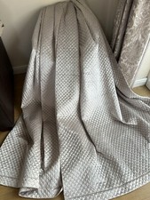 STUNNING KYLIE MINOGUE GRAZIA