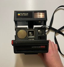 Polaroid 600 Land Camera. 660