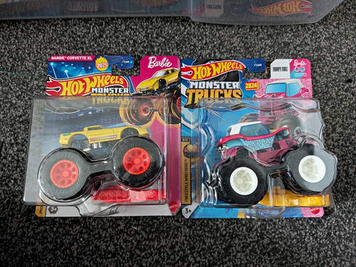 Hot wheels monster trucks - hot,