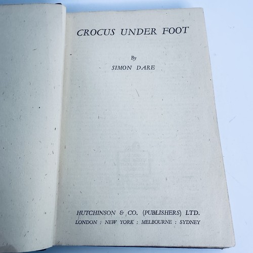 Crocus under foot simon - foot, dare