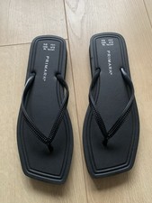 Primark Black Flip Flops Size 7-8 New with Tags Summer Beach Holiday