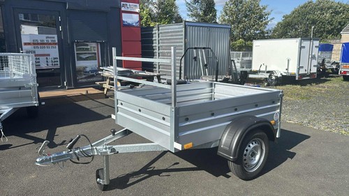 Brand new 5ft 4ft single - new,