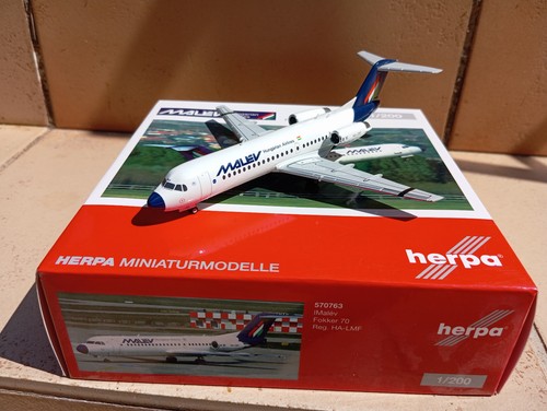 Herpa malev fokker 200 - malev, 1:200