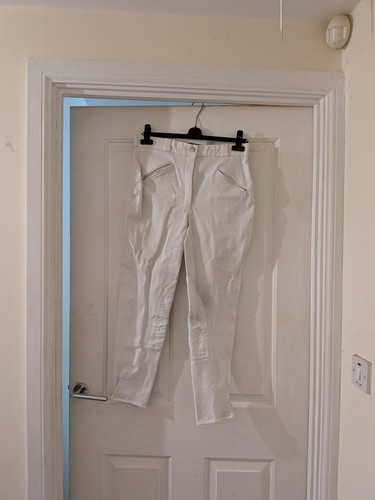Mark todd white jodphurs - mark, size
