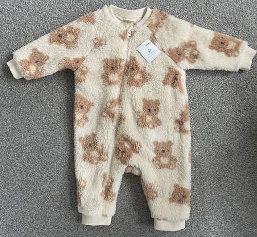 Baby boy girl unisex - boy,