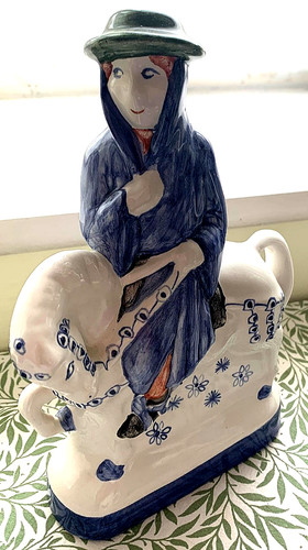 Rye pottery figurine - rye,