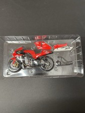 MINICHAMPS 1/12 MAX BIAGGI YAMAHA YZR M1 2002 NEW