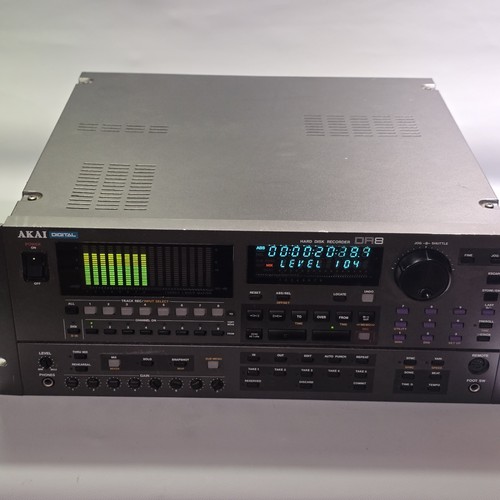 Akai digital dr8 track - 8-track, hard