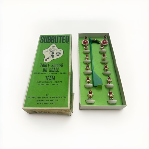 Subbuteo heavyweight team - heavyweight,