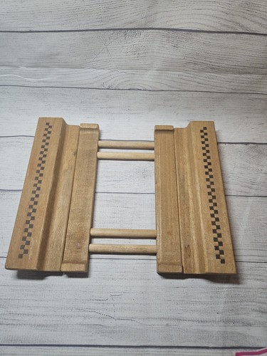 Vtg pampered chef wooden - chef,