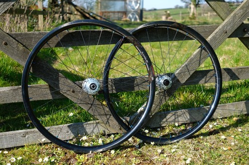 Are one outlier carbon - are,