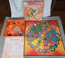 Hasbro Trivial Pursuit board game for kids (2011)  - complete