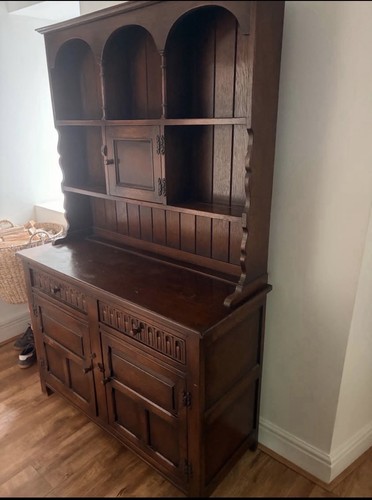Solid oak welsh dresser - dresser, –