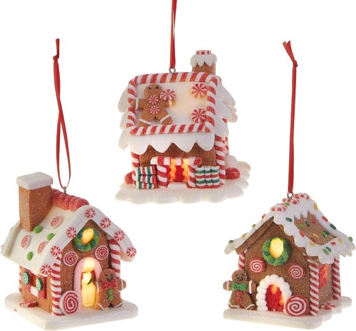 Set hanging lighted - of,