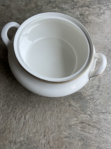 Royal doulton clarendon - royal,