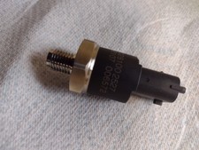  for VOLVO V70 S60 S80 XC70  FUEL RAIL HIGH PRESSURE SENSOR 0281002527 