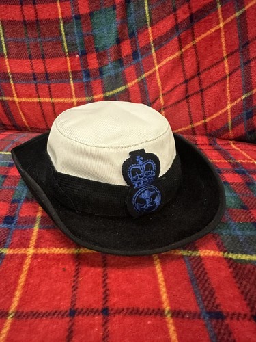 Royal navy female - navy, cap