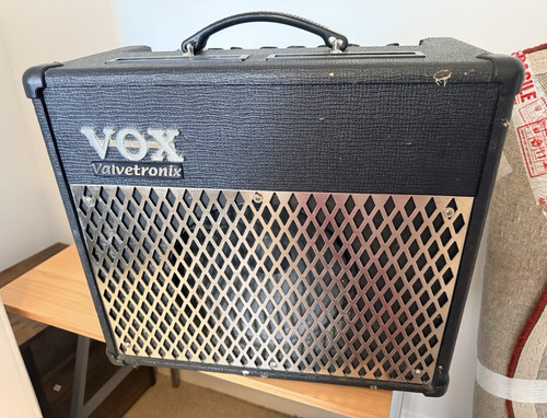 Vox valvetronix ad30vt - vox, 30w