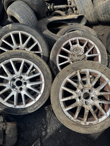 Genuine volkswagen golf tdi - golf, gt