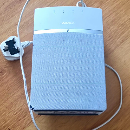 Bose sounddock white wired - bose,