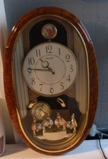 Vintage Seiko Luxe Melodies In Motion Hi-Fi Pendulum Wall Clock for repair