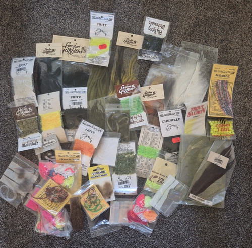 Fly tying materials lot - materials, bundle