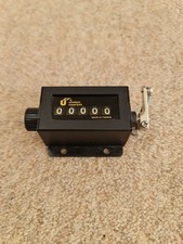 Mechanical Counter with 5 Digit Display and Reset Function for Easy Use