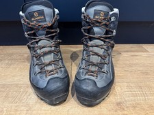 Scarpa Men MANTA PRO GTX Waterproof Mountain Boots Size 8 UK Or 42 EU Black Grey