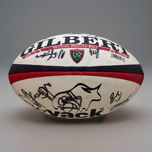 Toulon rugby ball team - rc,