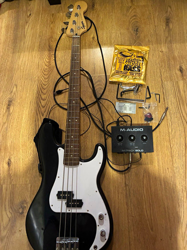 Squier sonic precision bass