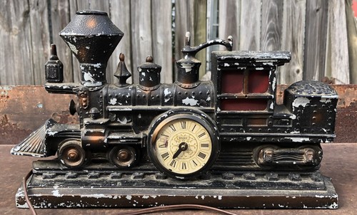 Vintage united metal train - metal,