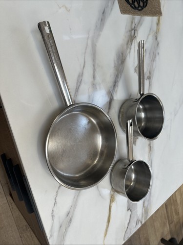 The professional cookware - the,