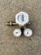 Oxygen 2 Gauge Regulator