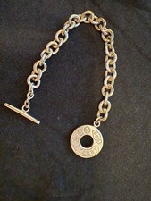 Tiffany & Co. 925 Sterling Silver Toggle Bracelet – Classic Circle Tag