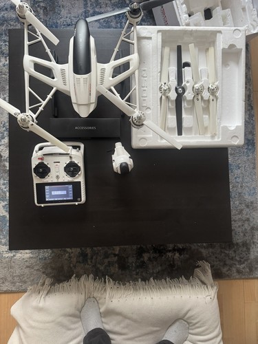Yuneec typhoon q500 drone - typhoon,