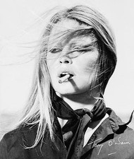 Terry O'Neill by Terry O'Neill