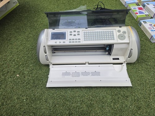 Cricut expression - cricut, 24”