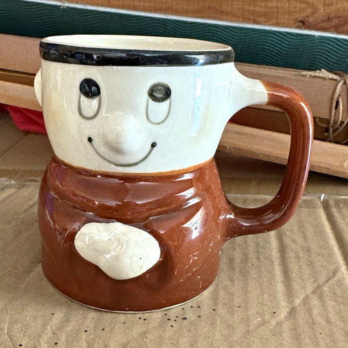 Vintage crisps ceramic - ceramic, monk