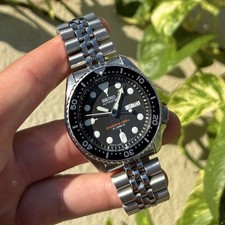 MADE IN JAPAN Seiko SKX007J Men’s Black Automatic Dive Watch w/ Arabic Date