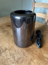 2013 Apple Mac Pro. 12 core 2.7GHz CPU + 64GB RAM + 500MB Flash + Dual D700