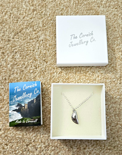 The cornish jewellery pasty - jewellery,