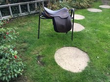 Beautiful straight cut leather show saddle 