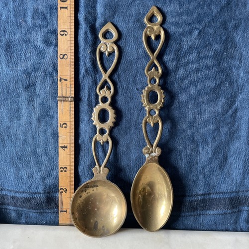 Vintage brass welsh love - brass,
