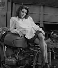 10 x Francesca Gonshaw