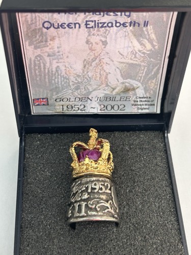 Queen elizabeth golden - queen,