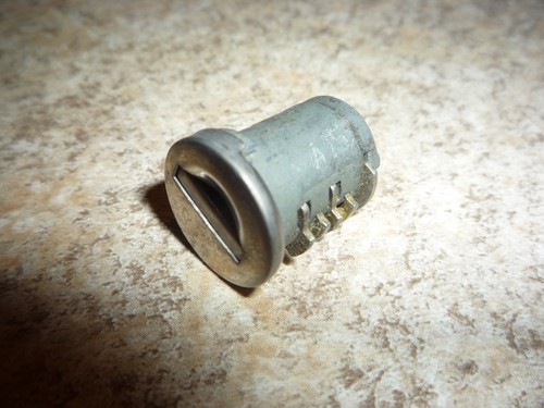 Yakima sks lock cores and - sks,