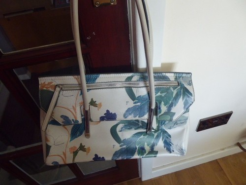 Fiorelli floral leather - floral,